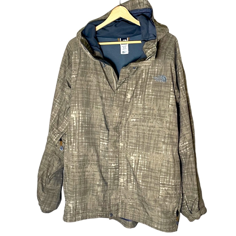 The North Face HyVent Men’s Digital Camo Ski Jacket